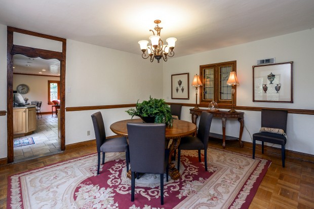 Middle Polo Drive, 733_dining room.jpg